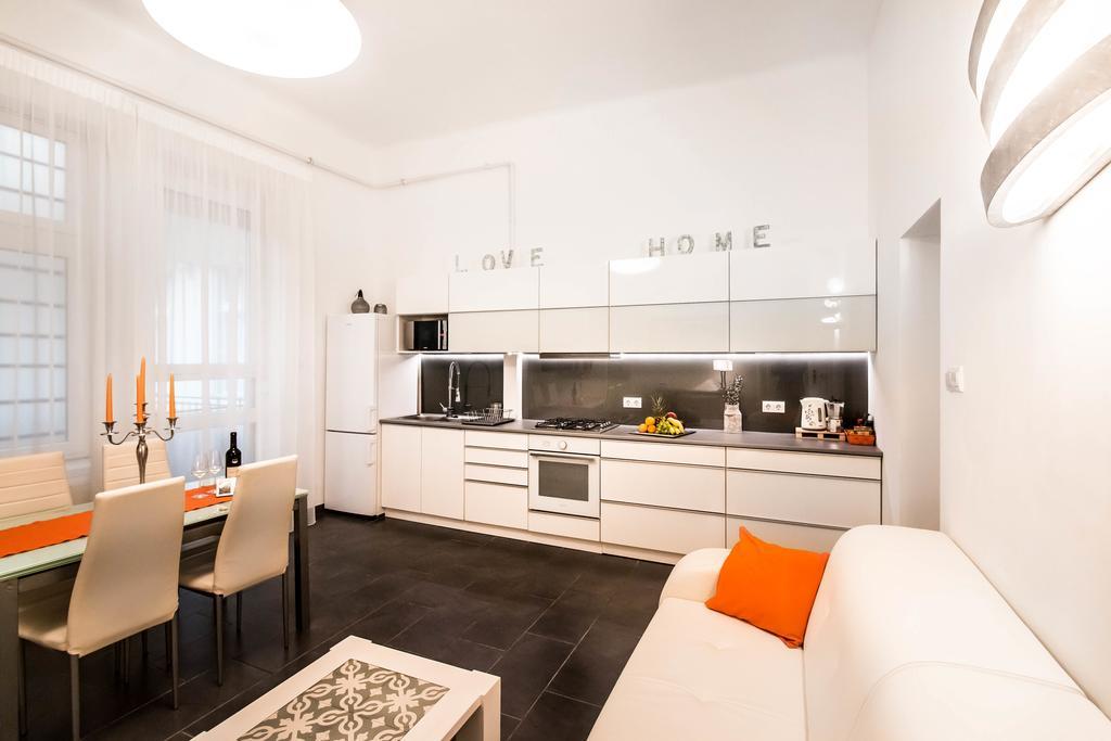 Modern Home City Centre Budapest Ngoại thất bức ảnh